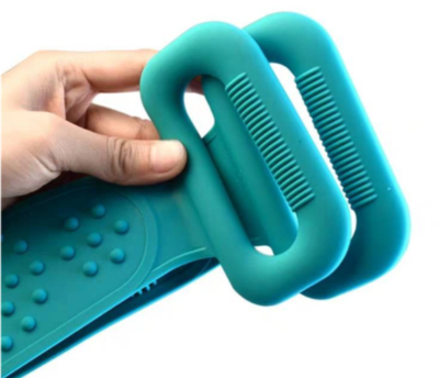 PREMIUM QUALITY SOFT SILICONE BACK SCRUBBER (BUY 1 GET 1 FREE)